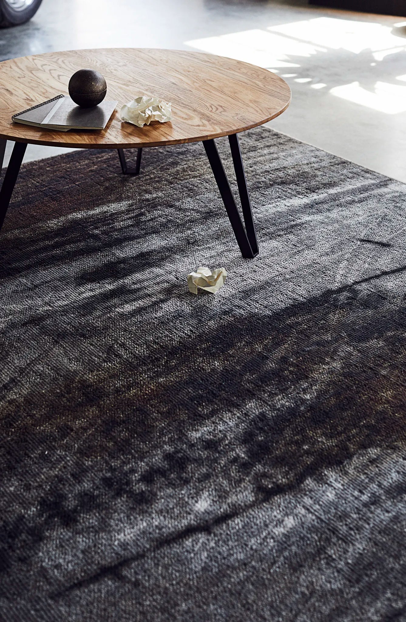 Space Dohányzóasztal